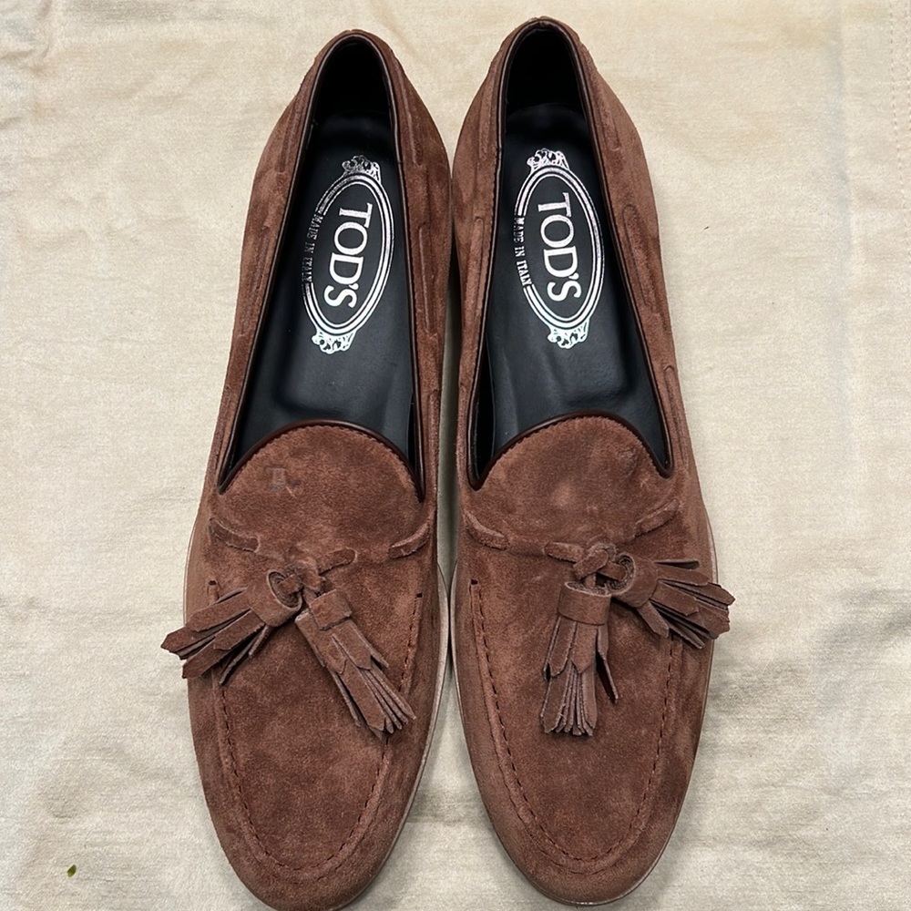 💕NWOB Gorgeous Tod’s Suede Loafers 💕